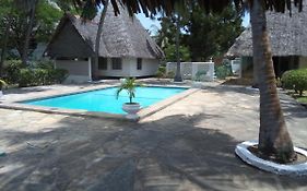 Glory Ocean Villas, Diani